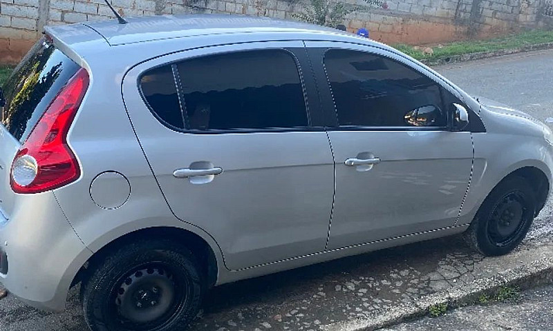 Fiat Palio Attra./It...
