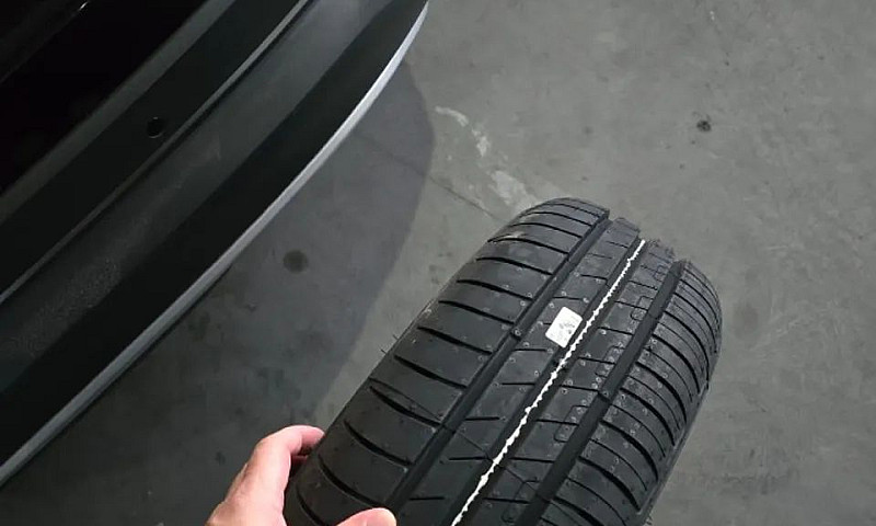 Volkswagen Nivus Hig...