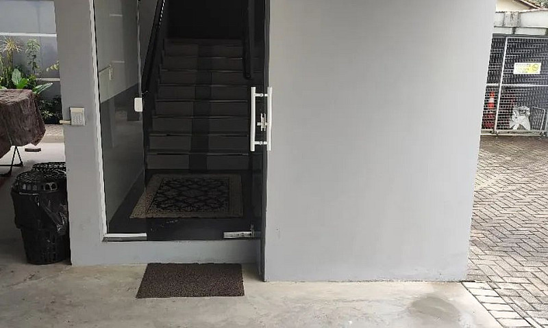 Studio Mobiliado ...