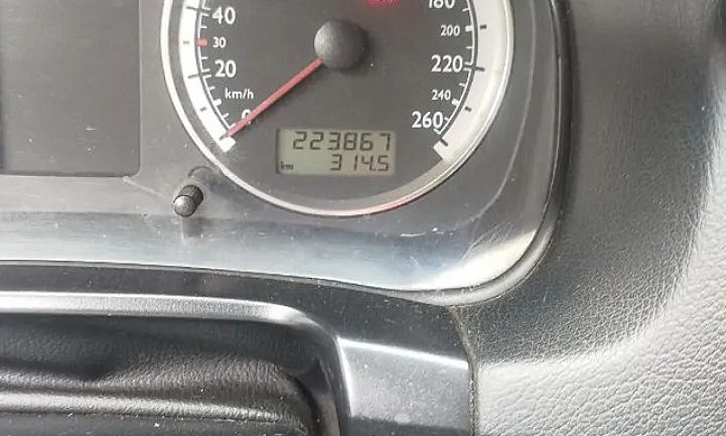 Volkswagen Golf 1.6 ...