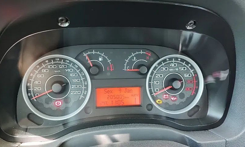 Fiat Idea Essence Du...
