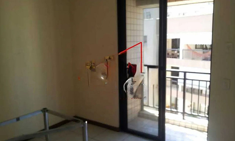 Apartamento-À Venda-...