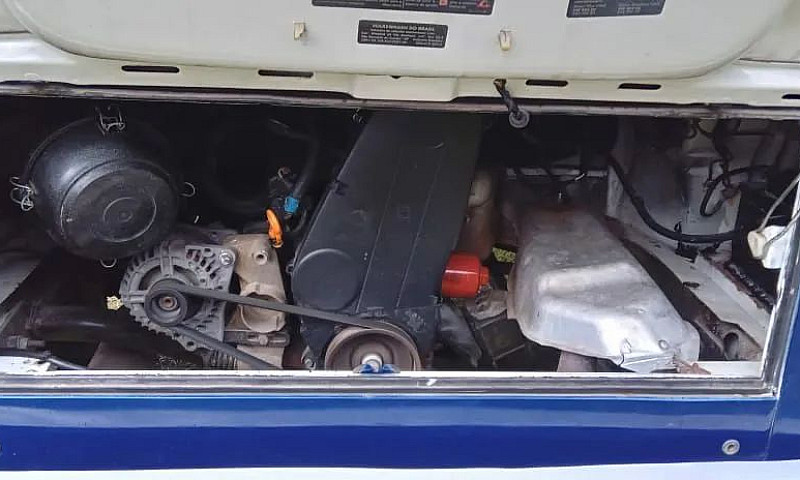 Volkswagen Kombi Fur...
