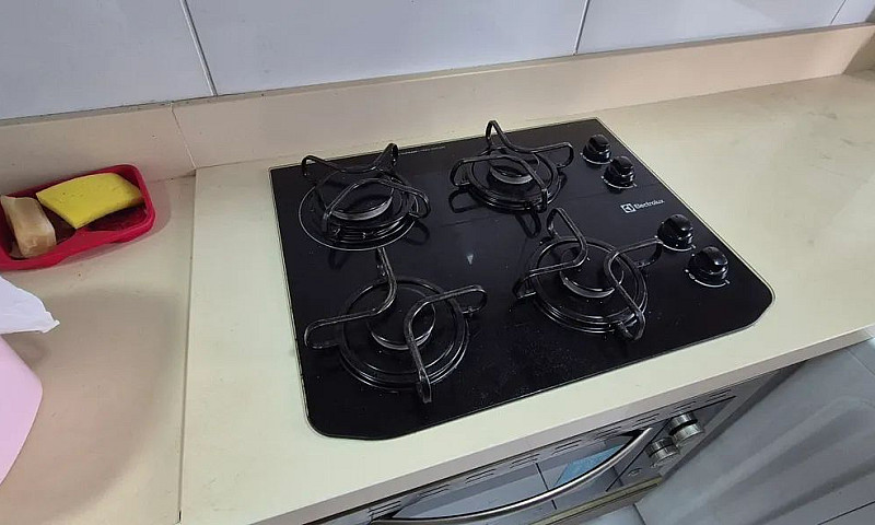 Alugo Apartamento Tr...