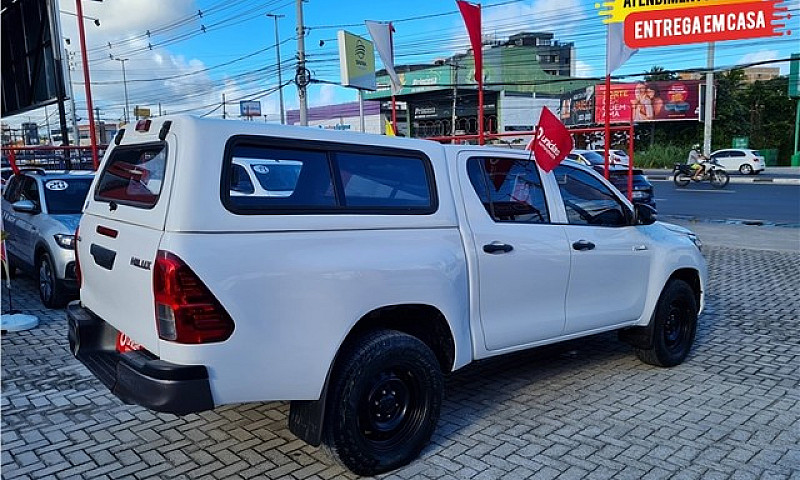 Toyota Hilux 2019 2....