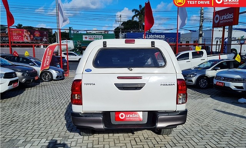 Toyota Hilux 2019 2....