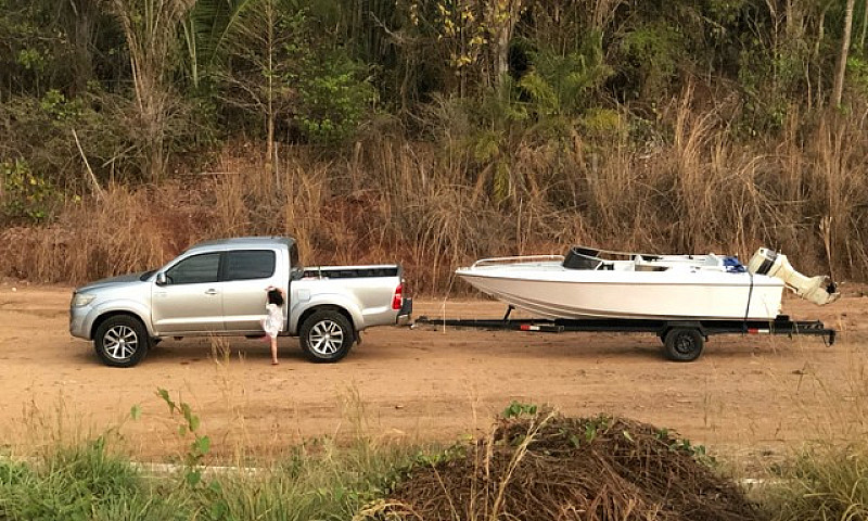 Vendo Hilux Srv 2015...