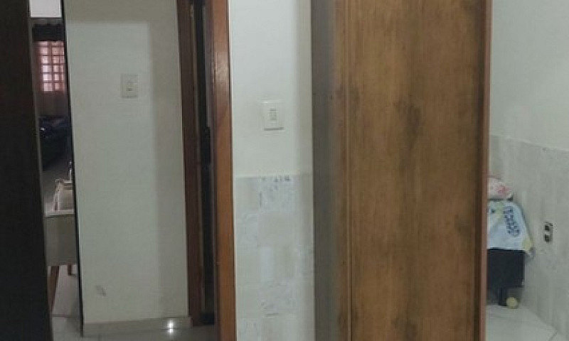 **Casa Em Santana...