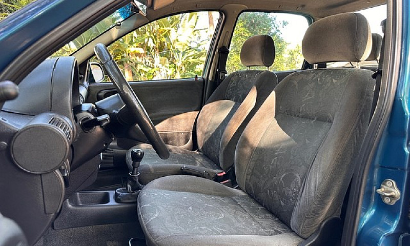 Corsa 1.0 8V Sed./ A...
