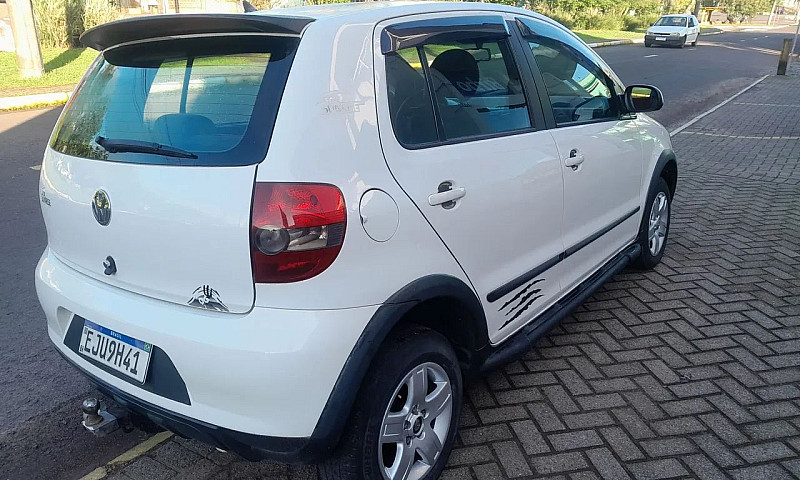 Volkswagen Fox Sunri...