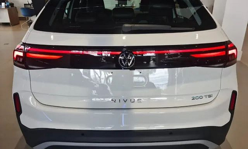 Volkswagen Nivus Hig...