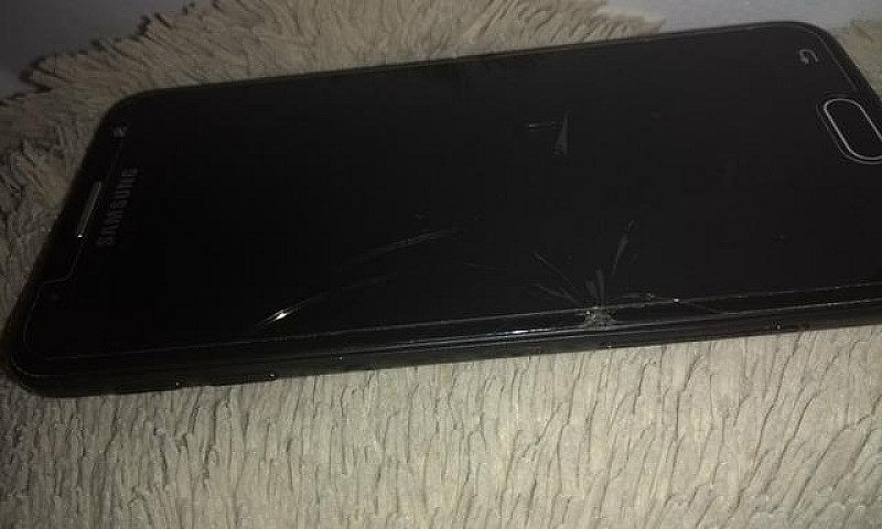 J5 Prime R$240...