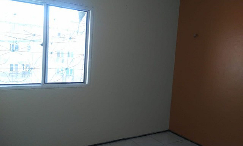Aluga Se Apartamento...