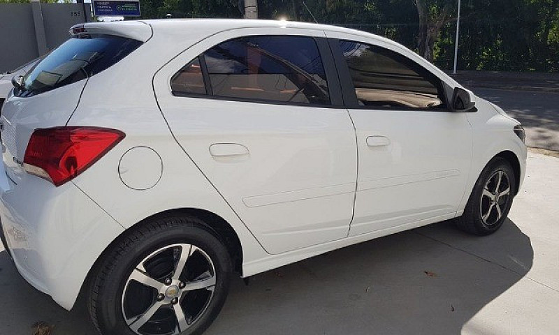 Chevrolet Onix 2017A...