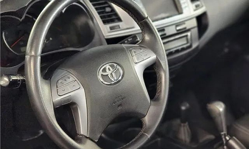 Toyota Hilux 3.0 Srv...