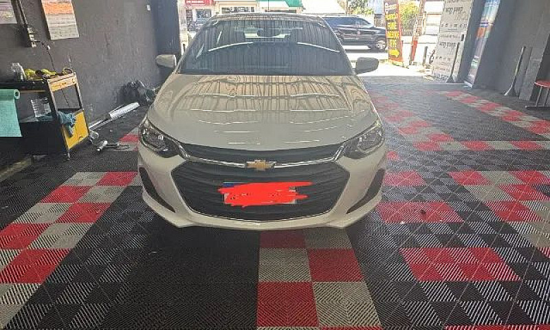 Chevrolet Onix Plus ...