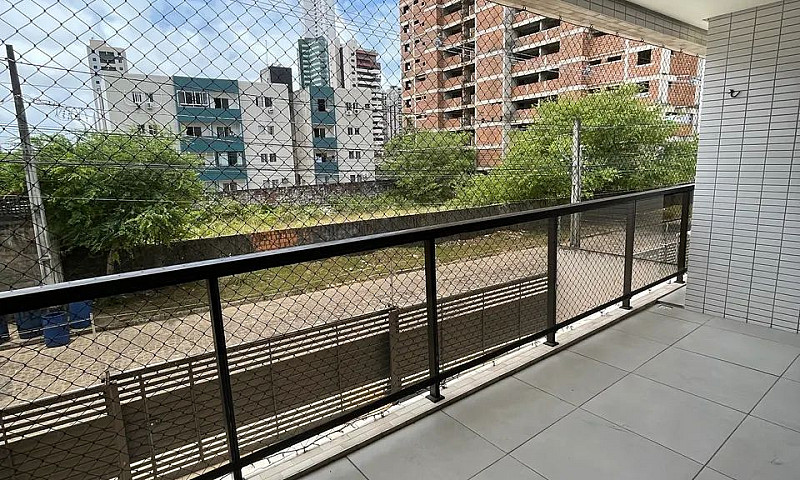 Apto Com 3 Quartos E...