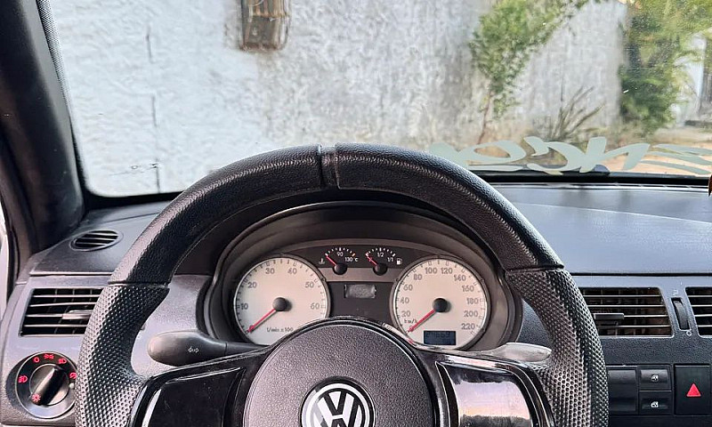 Volkswagen Gol Geraç...