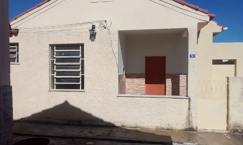 Linda Casa De Vila...