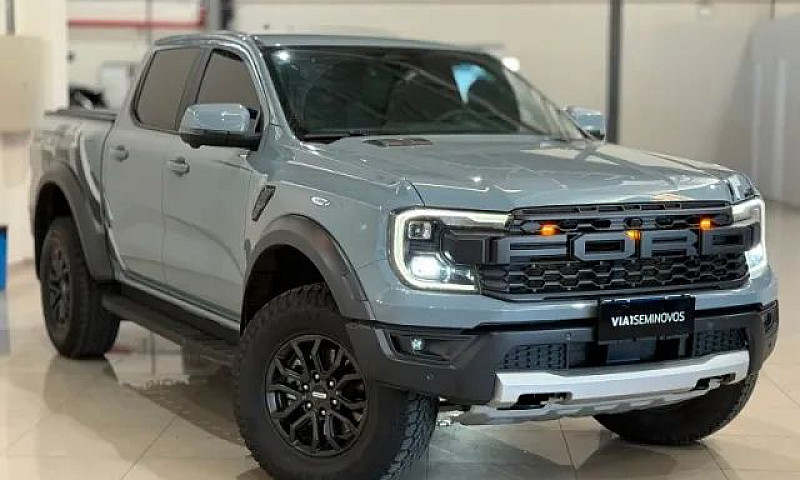 Ford Ranger Raptor 3...