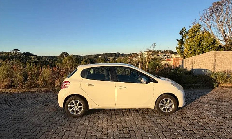 Peugeot 208 Active/A...