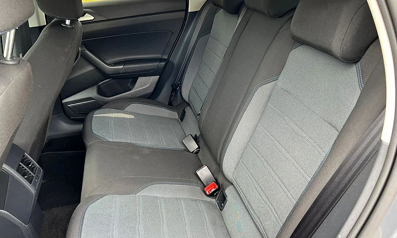 Volkswagen Nivus Com...
