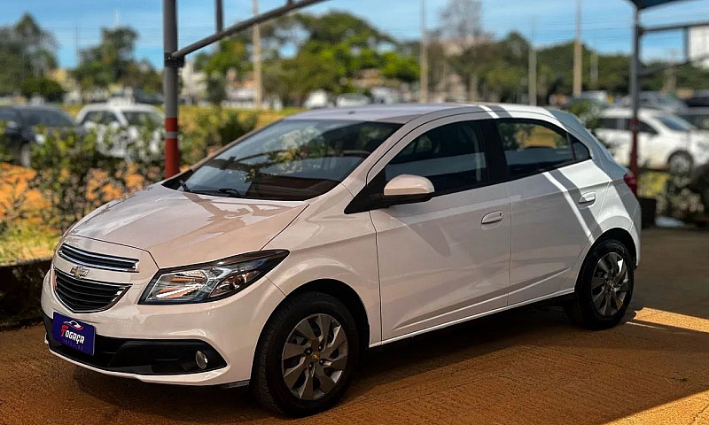 Chevrolet Onix Hatch...