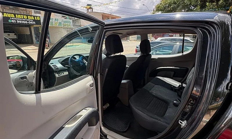Mitsubishi L200 Trit...