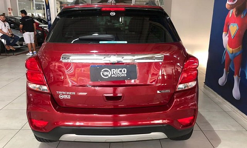 Chevrolet Traker Pre...