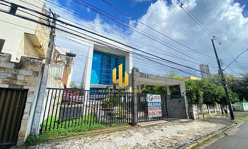 Prédio Comercial Par...