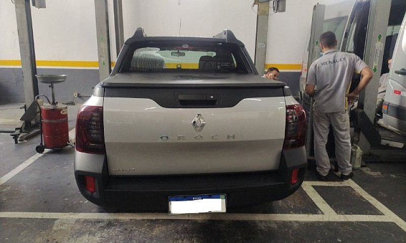 Renault Oroch Expres...
