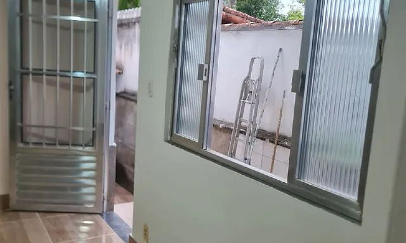Aluga-Se Apartamento...