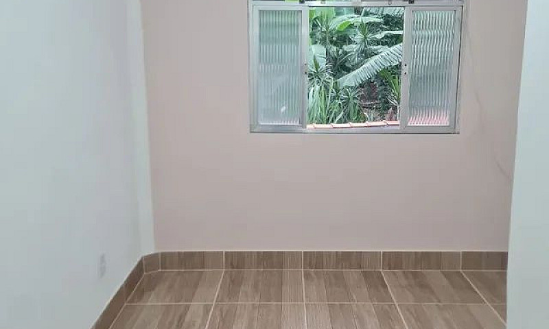Aluga-Se Apartamento...