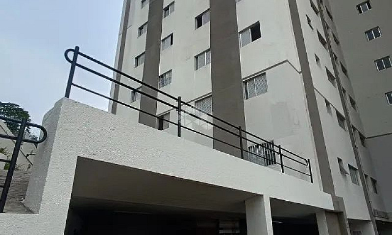 Apto. 02 Dorms.  Amp...