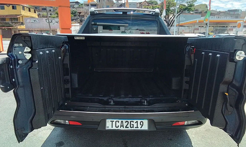 Fiat Toro Volcano 1....
