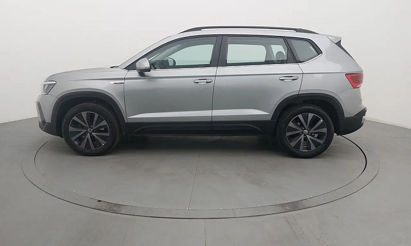 Volkswagen Taos Comf...