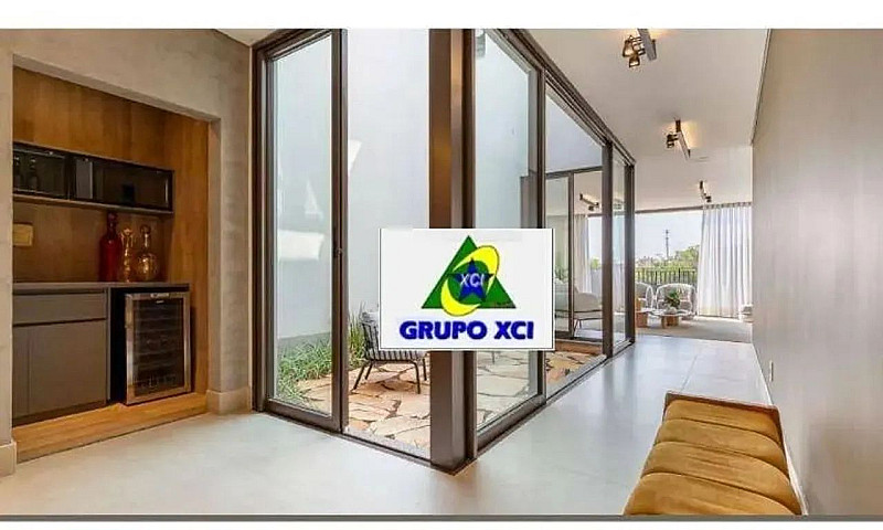 Casa Com 3 Dormitóri...