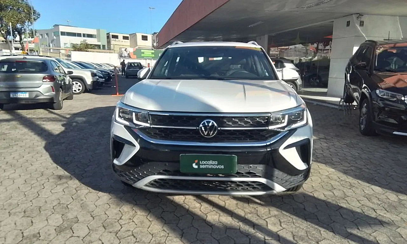 Volkswagen Taos High...