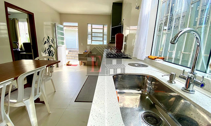 Linda Casa À Venda E...