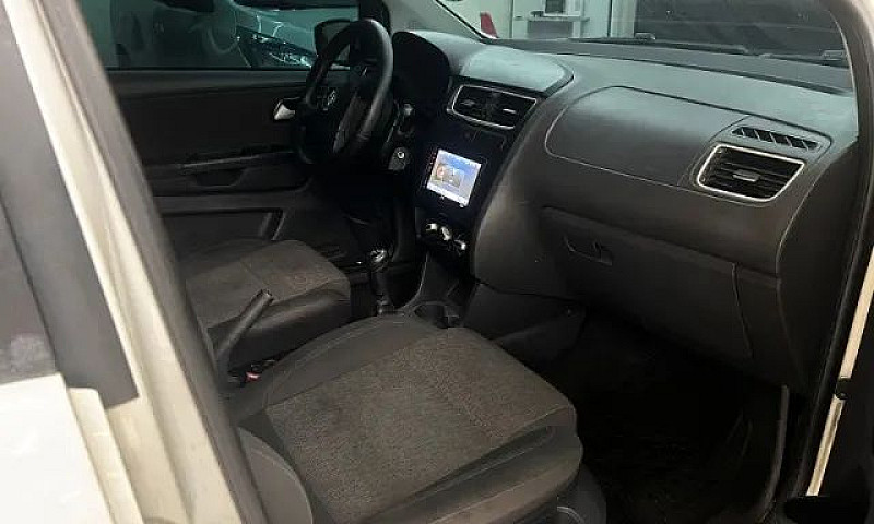 Volkswagen Fox 1.0 M...