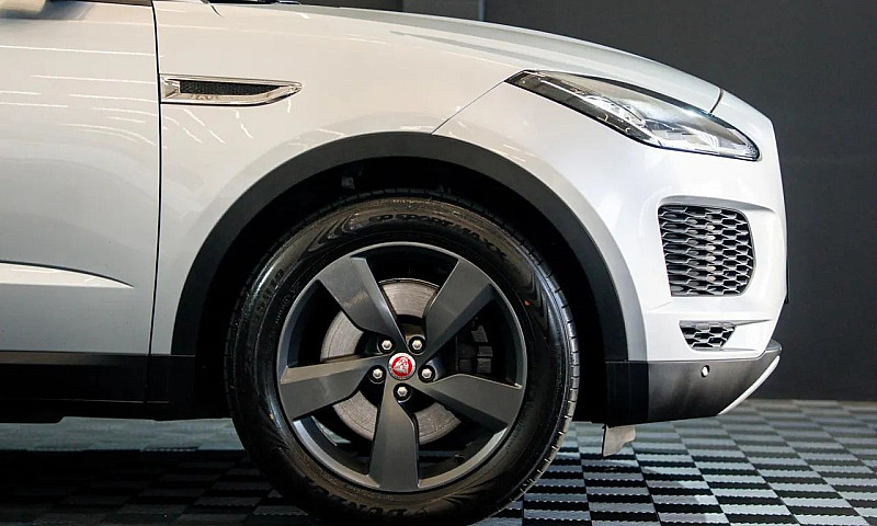 Jaguar E-Pace R-Dyna...