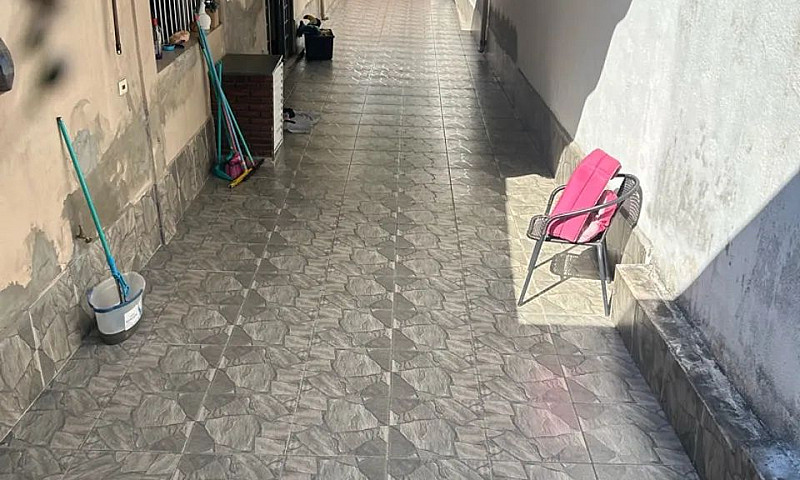 Casa Térrea 120 Metr...