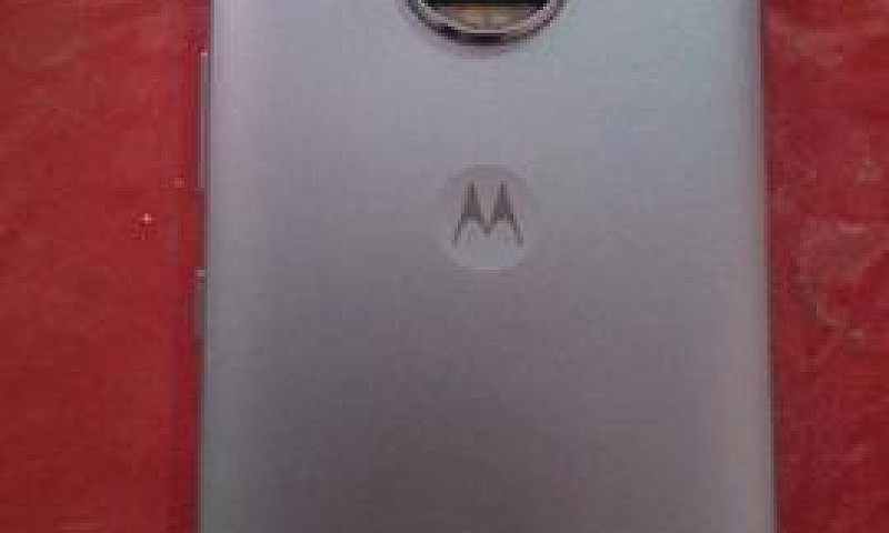 Vendo Moto G5S Plus...
