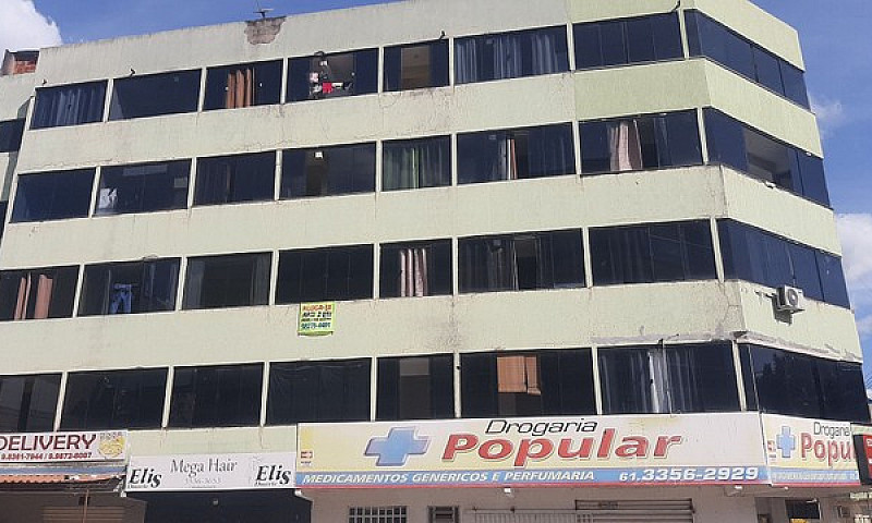 Vende-Se Um Apartame...