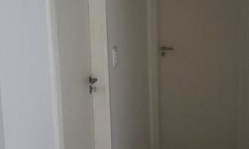 Alugo Quarto Masculi...