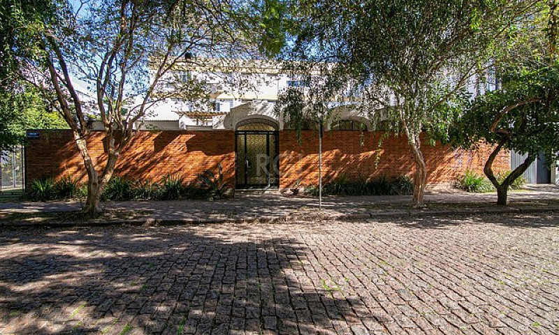 Casa 5 Dormitórios P...