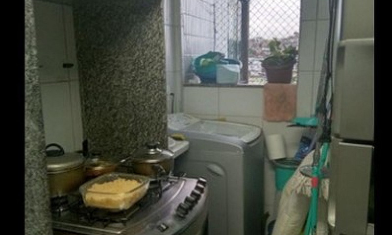 Apto 2Qtos Semi Mobi...