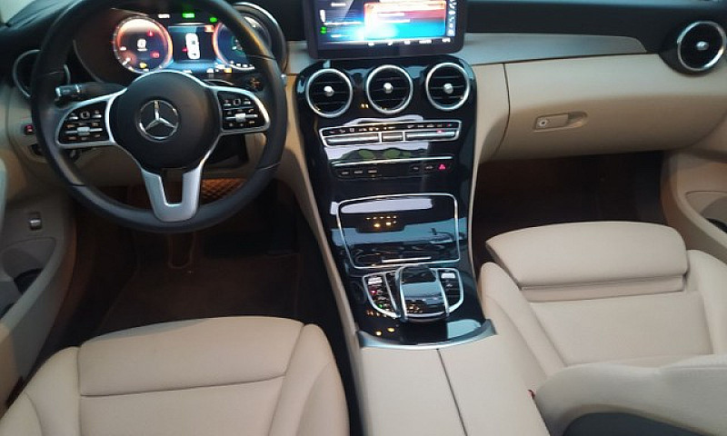 Mercedes-Benz C-200 ...