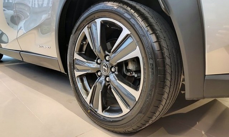 Lexus Ux250H  2.0 Wt...