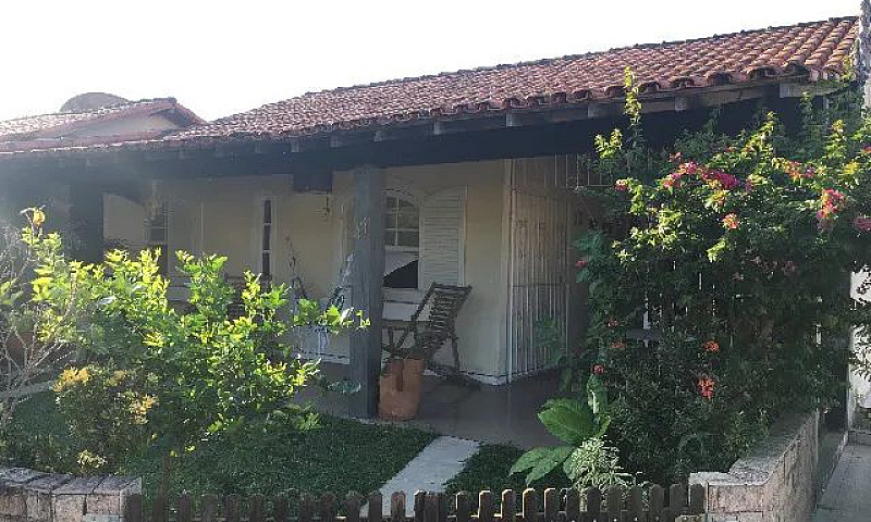 Casa Em Iguaba Grand...